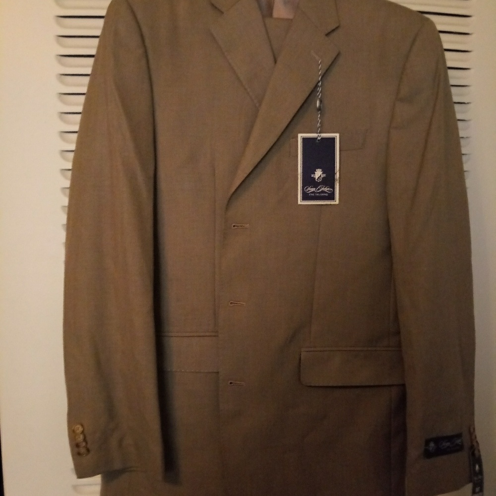 Suit